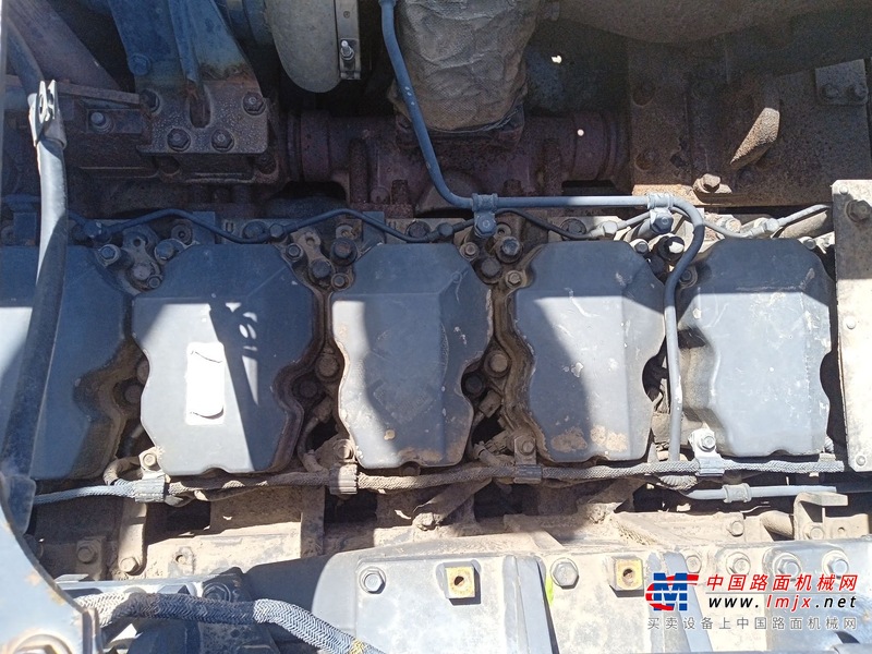 郑州市出售转让二手不详小时2011年小松PC600-8R挖掘机