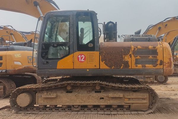 石家庄市出售转让二手不详小时2021年徐工XE215DA挖掘机
