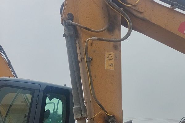 石家庄市出售转让二手不详小时2021年徐工XE215DA挖掘机