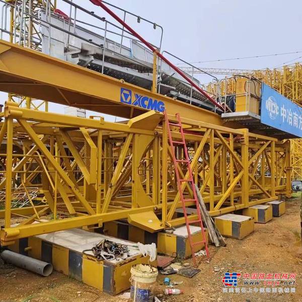 张家口市出售转让二手不详小时2020年徐工XGA6012-6S塔式起重机