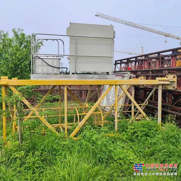 张家口市出售转让二手不详小时2020年徐工XGA6012-6S塔式起重机