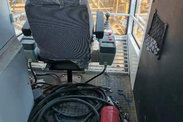 张家口市出售转让二手不详小时2020年徐工XGA6012A-6S塔式起重机