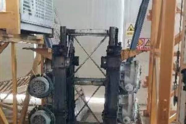 石家庄市出售转让二手不详小时2020年徐工SC200/200KS1塔式起重机
