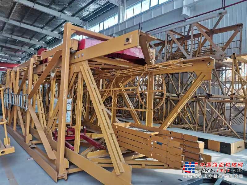 徐州市出售转让二手不详小时2020年徐工XGT6015A-8S塔式起重机