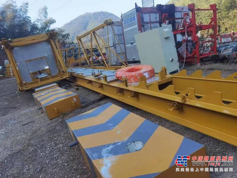 徐州市出售转让二手不详小时2021年徐工XGT6015A-8S塔式起重机
