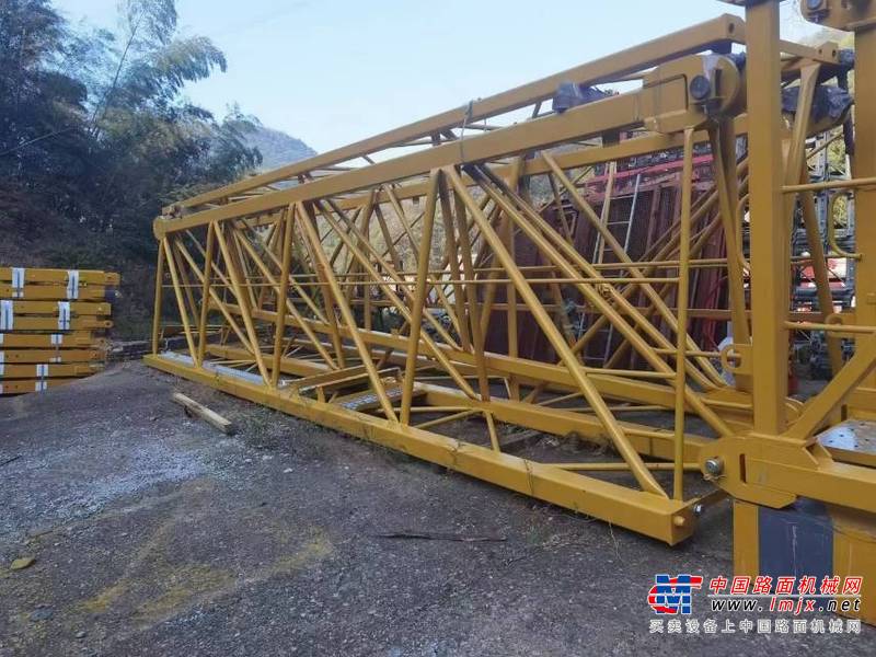 徐州市出售转让二手不详小时2021年徐工XGT6015A-8S塔式起重机