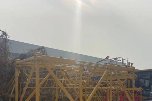 徐州市出售转让二手不详小时2021年徐工XGT6015A-8S塔式起重机