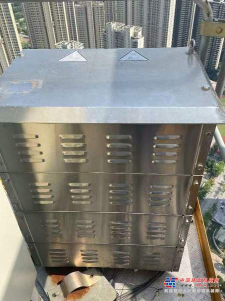 武汉市出售转让二手不详小时2021年徐工XGT600-25S塔式起重机