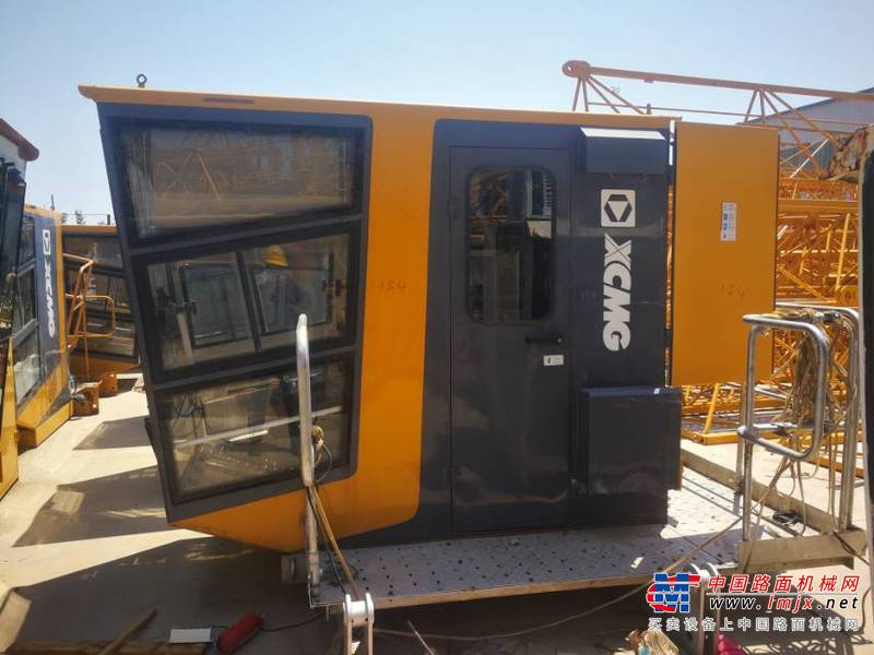 青岛市出售转让二手不详小时2020年徐工XGT7528A-18S1塔式起重机