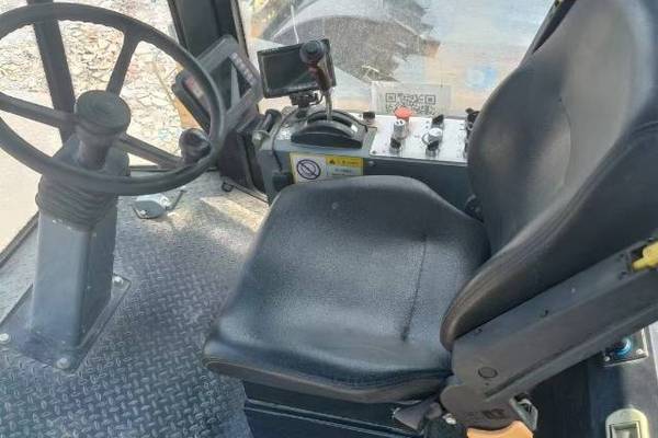 徐州市出售转让二手不详小时2020年三一重工SSR220AC-8H单钢轮压路机
