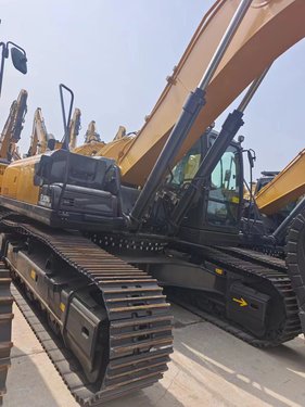 徐州市出售转让二手不详小时2023年徐工XE370D挖掘机