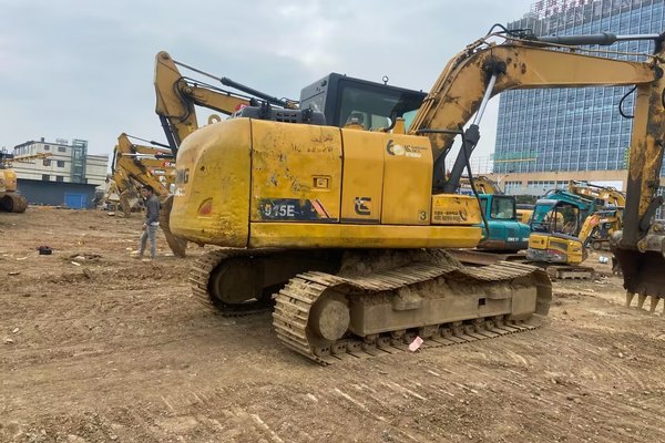 贵阳市出售转让二手不详小时2018年柳工CLG913挖掘机