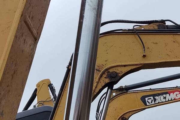 贵阳市出售转让二手不详小时2020年徐工XE55DA挖掘机