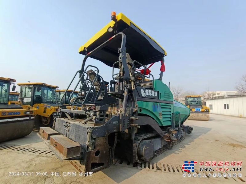 塔城地区出售转让二手不详小时2019年徐工RP953T沥青摊铺机
