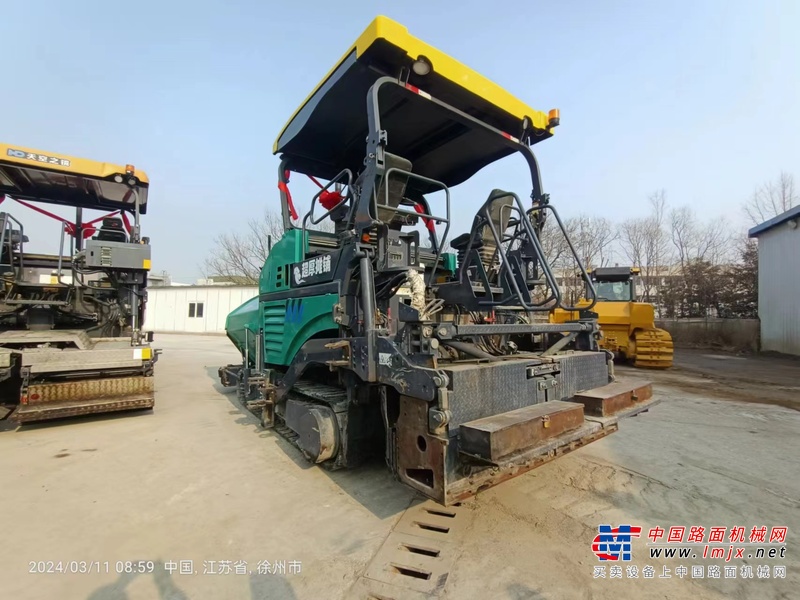 塔城地区出售转让二手不详小时2019年徐工RP953T沥青摊铺机