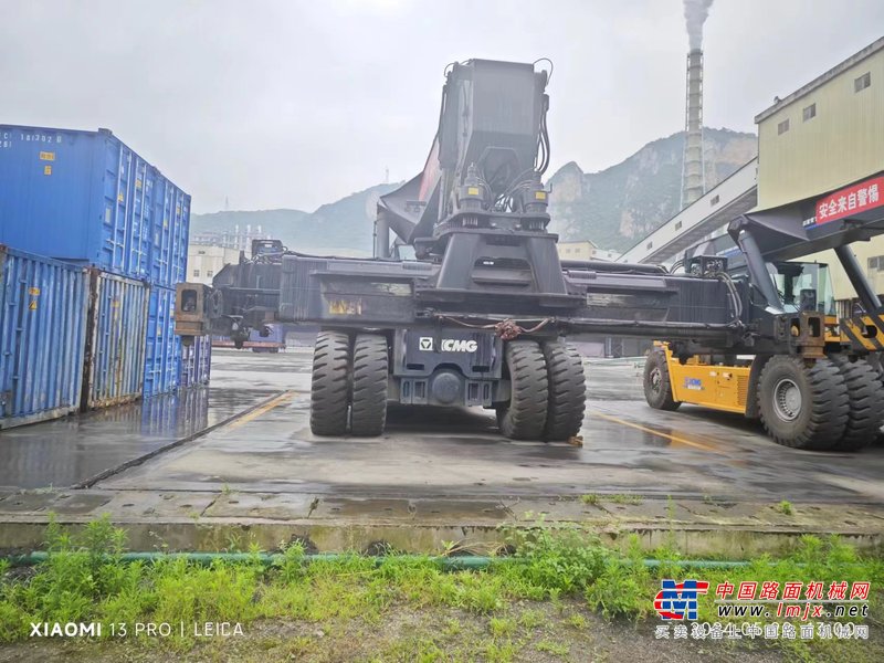 徐州市出售转让二手不详小时2022年徐工XCS4531K港口轮胎式起重机