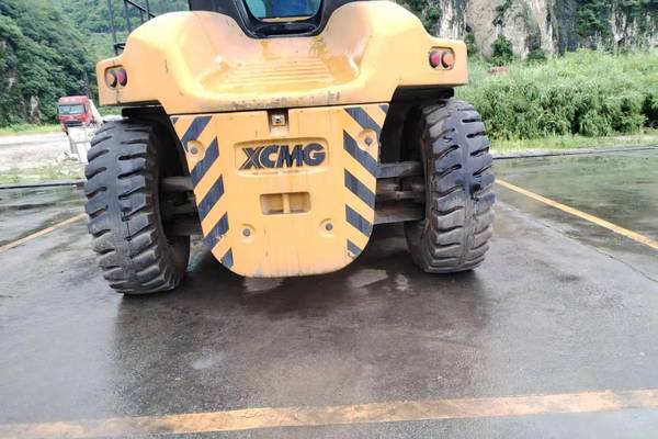 徐州市出售转让二手不详小时2022年徐工XCS4531K港口轮胎式起重机