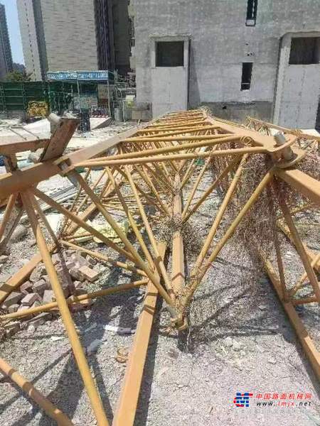 徐州市出售转让二手不详小时2021年徐工XGA6012-6S塔式起重机