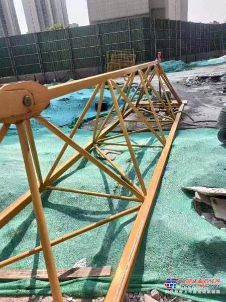徐州市出售转让二手不详小时2021年徐工XGA6012-6S塔式起重机