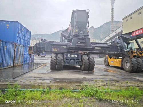 徐州市出售转让二手不详小时2022年徐工XCS4531K港口轮胎式起重机