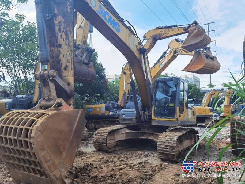南宁市出售转让二手不详小时2018年徐工XE270DK挖掘机