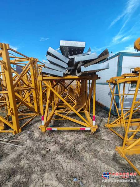 乌鲁木齐市出售转让二手不详小时2022年徐工XGT5610-6S1塔式起重机