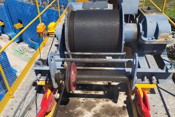 乌鲁木齐市出售转让二手不详小时2022年徐工XGT5610-6S1塔式起重机
