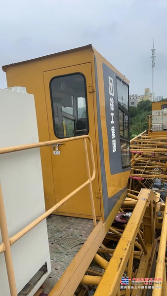 上海出售转让二手不详小时2021年徐工XGT6018-8S塔式起重机