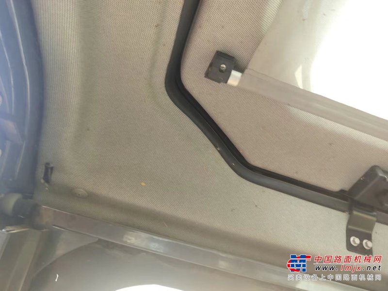 徐州市出售转让二手不详小时--年徐工XE600DK挖掘机