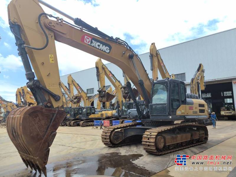 南宁市出售转让二手不详小时2022年徐工XE380DK挖掘机