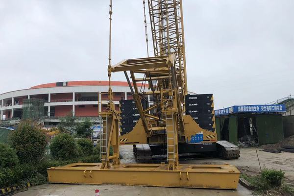 徐州市出售转让二手不详小时2021年徐工XGC400履带起重机
