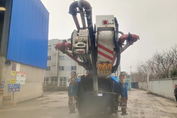徐州市出售转让二手不详小时2020年徐工HB62V泵车