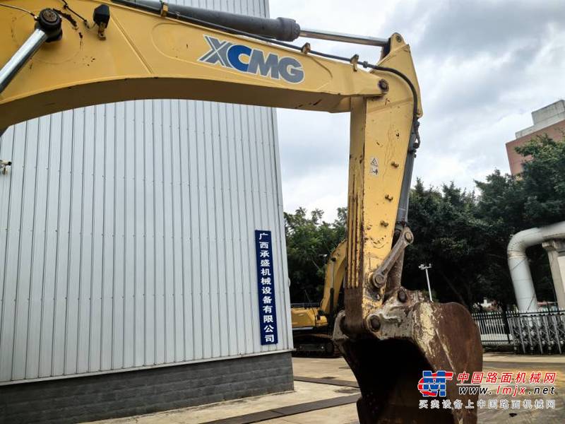 南宁市出售转让二手不详小时2014年徐工XE300C挖掘机