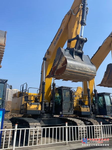 徐州市出售转让二手不详小时2023年徐工XE800GC挖掘机