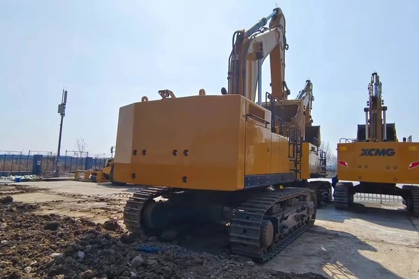 徐州市出售转让二手不详小时2023年徐工XE800GC挖掘机