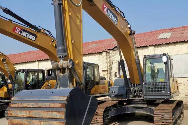 石家庄市出售转让二手不详小时2019年徐工XE270DK挖掘机