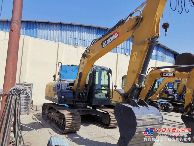 石家庄市出售转让二手不详小时2019年徐工XE155D挖掘机