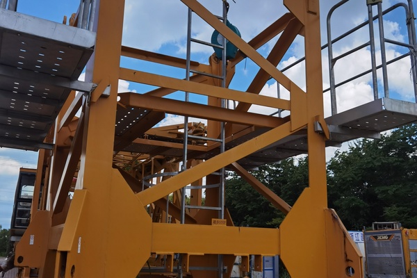 宣城市出售转让二手不详小时2022年徐工XGT7026-12S1塔式起重机