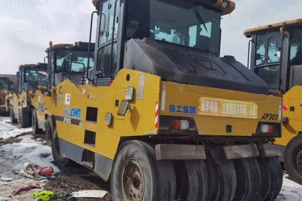 徐州市出售转让二手不详小时2020年徐工XP303S轮胎压路机