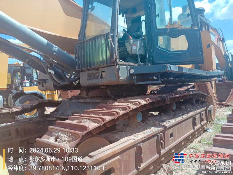 乌海市出售转让二手不详小时2018年徐工XE950D挖掘机