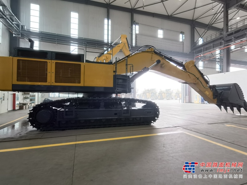 徐州市出售转让二手不详小时2019年徐工XE950D挖掘机