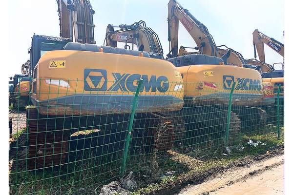 徐州市出售转让二手不详小时2019年徐工XE305D挖掘机
