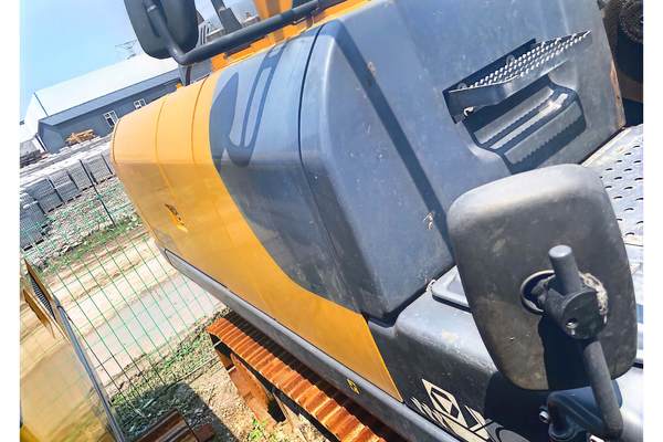 徐州市出售转让二手不详小时2019年徐工XE305D挖掘机
