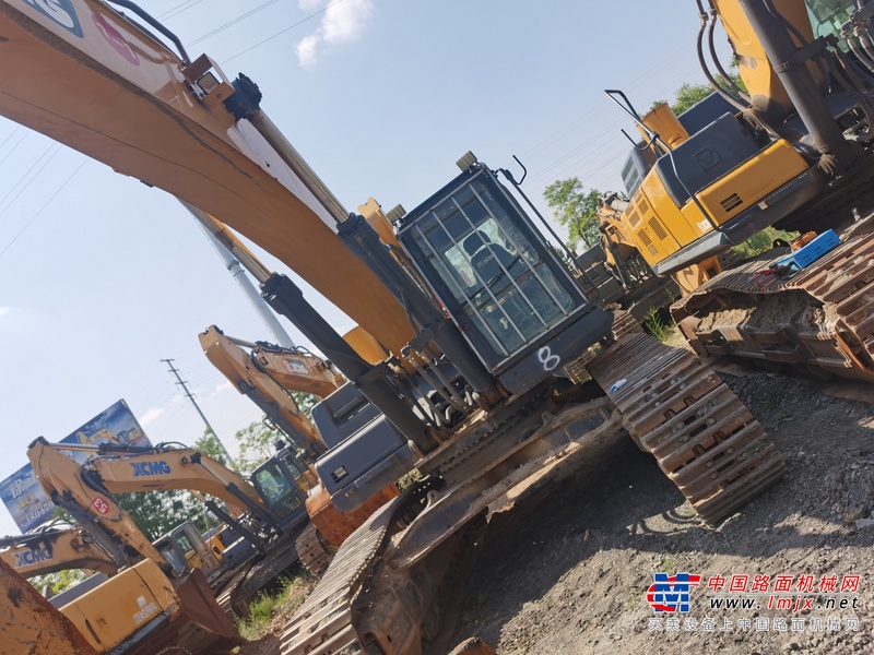 徐州市出售转让二手不详小时2016年徐工XE470C挖掘机