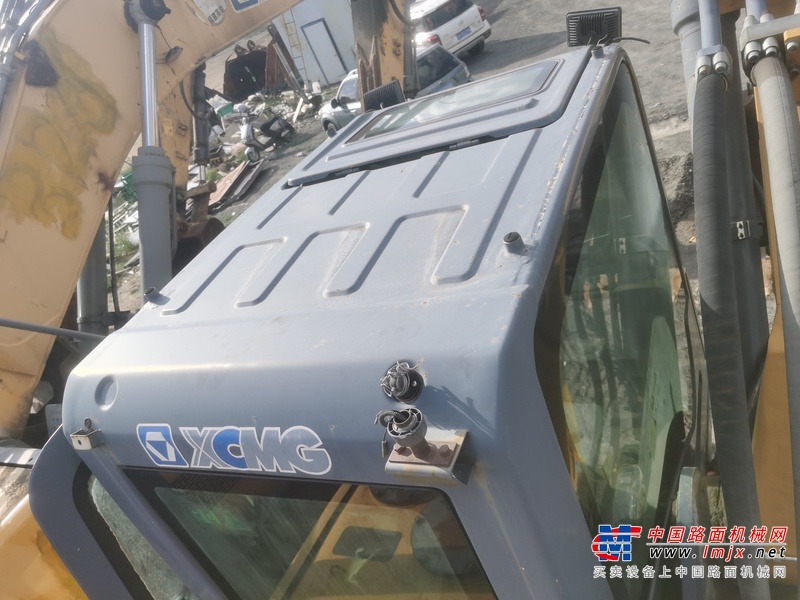 徐州市出售转让二手不详小时2016年徐工XE470C挖掘机