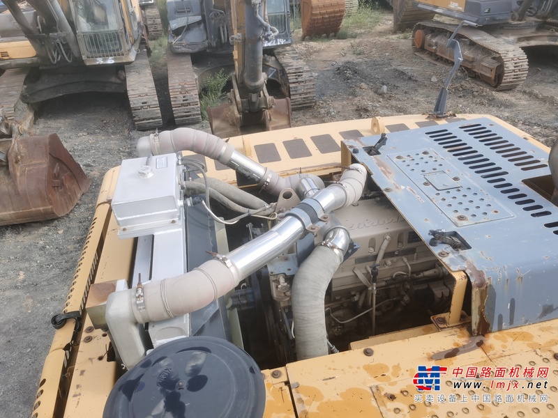 徐州市出售转让二手不详小时2016年徐工XE470C挖掘机