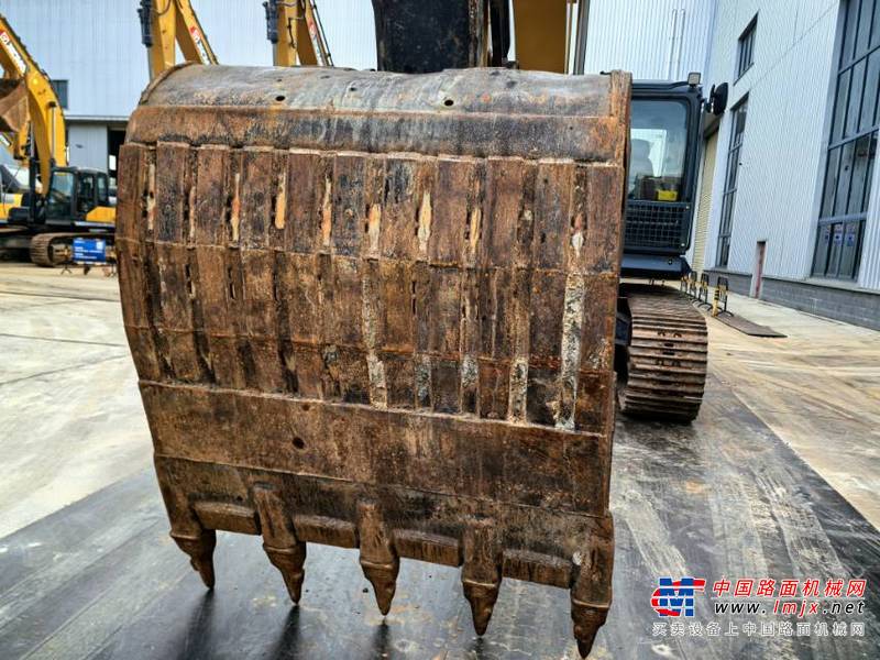南宁市出售转让二手不详小时2021年徐工XE335DK挖掘机