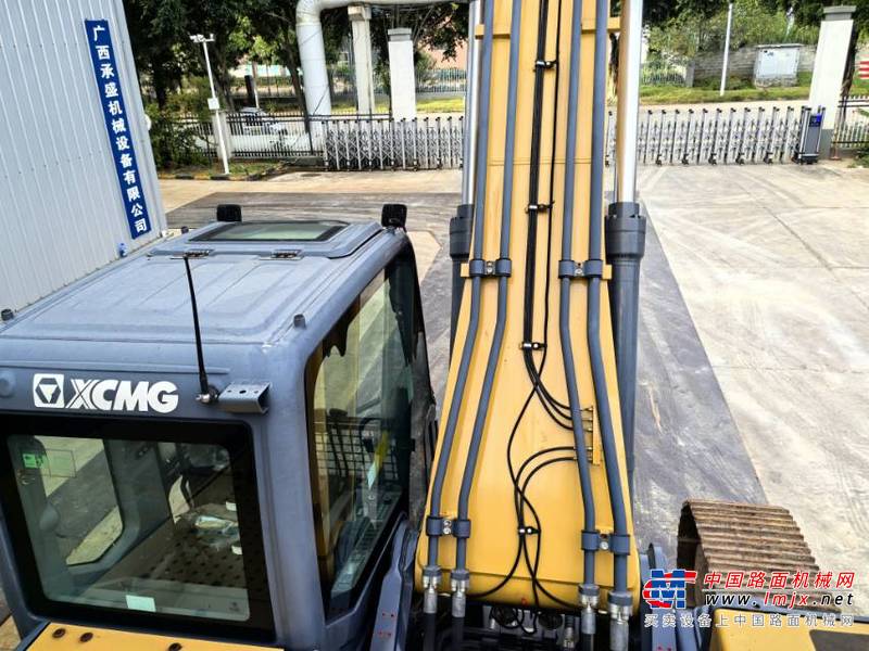 南宁市出售转让二手不详小时2021年徐工XE335DK挖掘机
