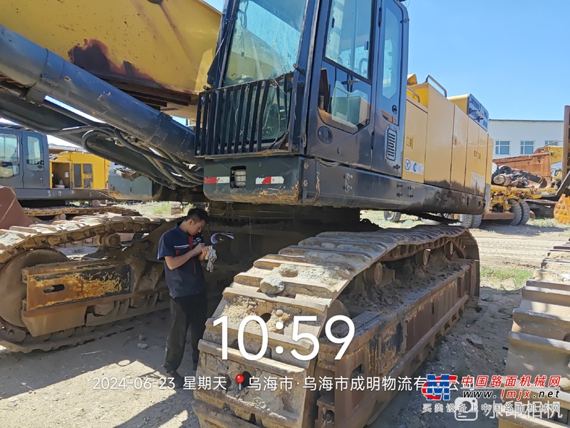 乌海市出售转让二手不详小时2016年徐工XE900C挖掘机