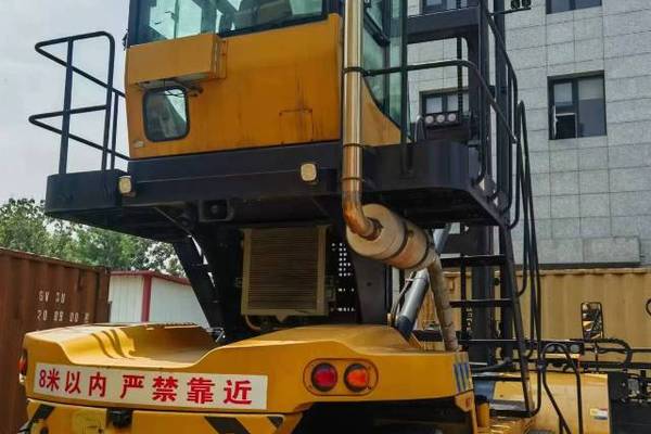 徐州市出售转让二手不详小时2022年徐工XCH907K港口轮胎式起重机